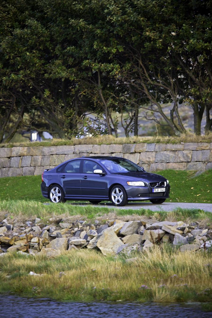  Volvo S40 2008 года  (фото 52 из 105)